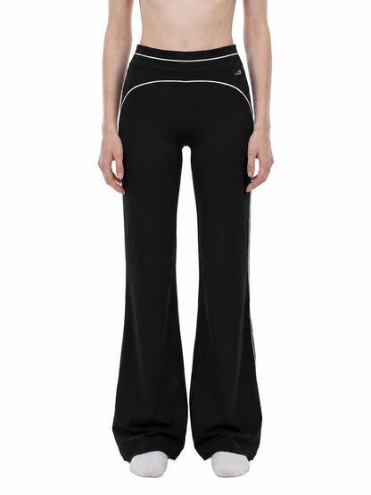 Women’s High Rise Flared Active Pants