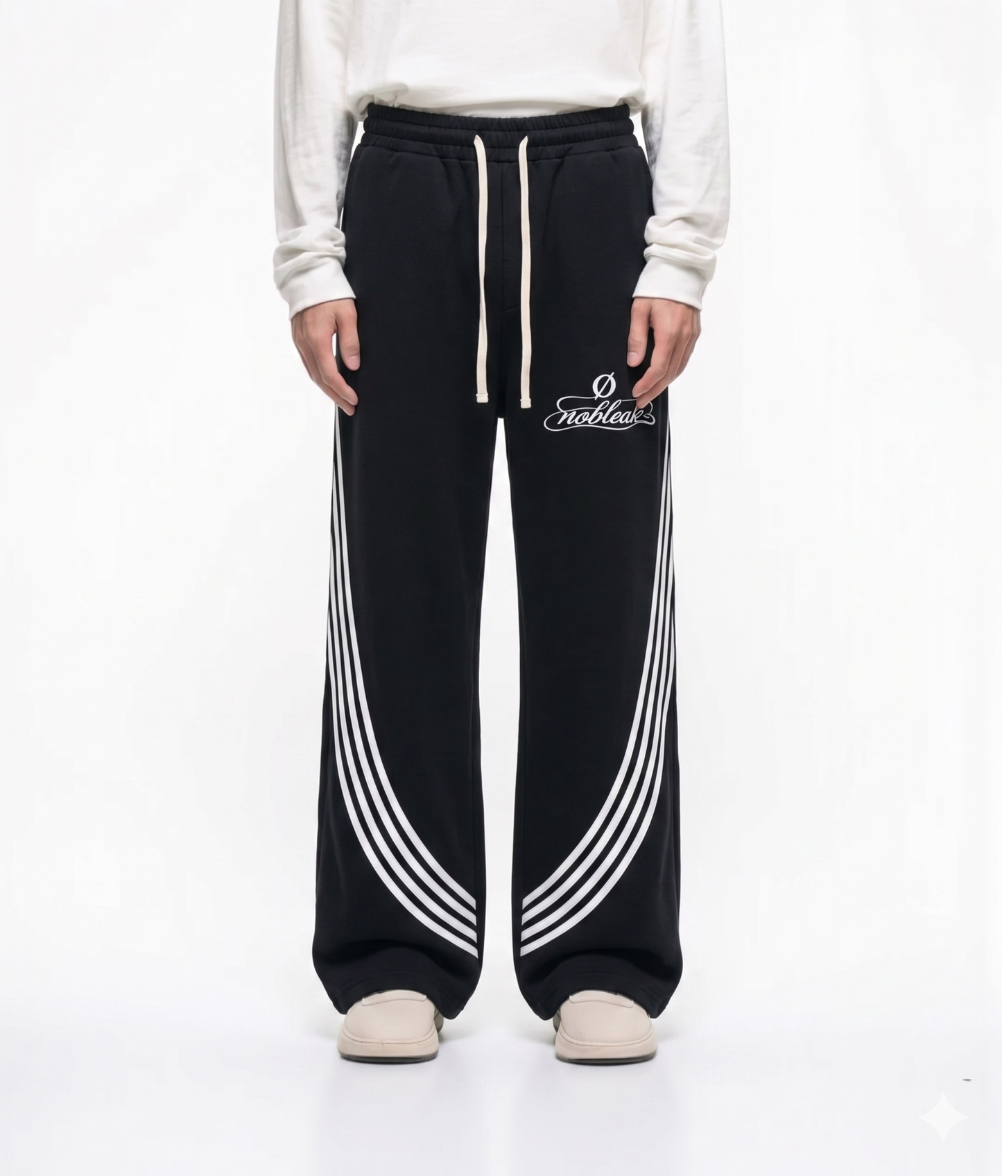 Curved Stripe Straight Sweatpants