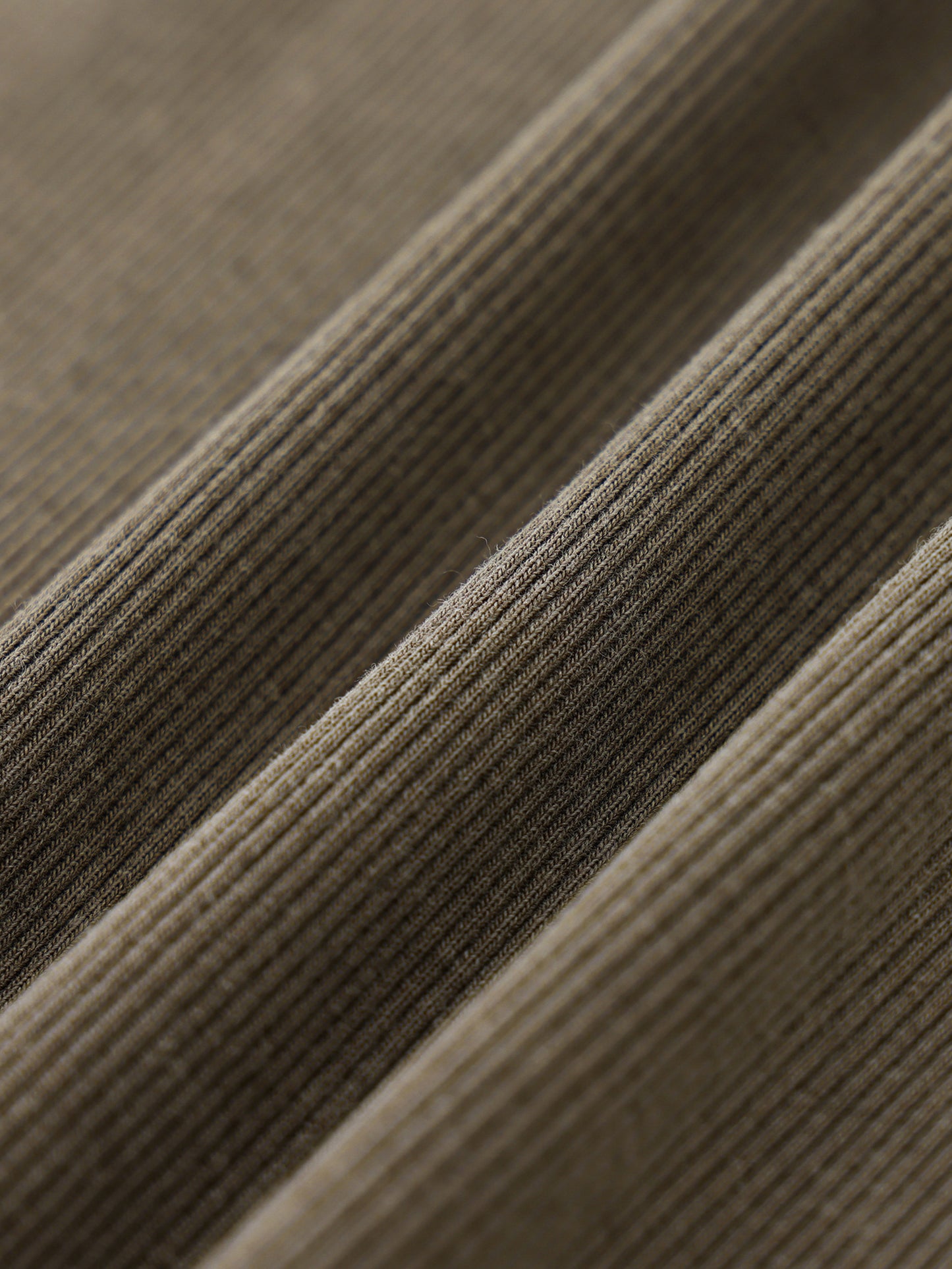 Women's Dyed Washed Raglan Long Sleeve Slim T-Shirt